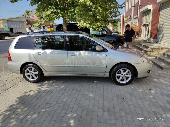 Toyota Corolla 2006, 261,000 km - 1.4 l - Bakı