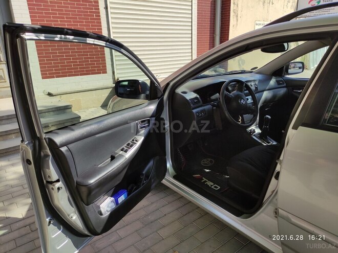 Toyota Corolla 2006, 261,000 km - 1.4 l - Bakı