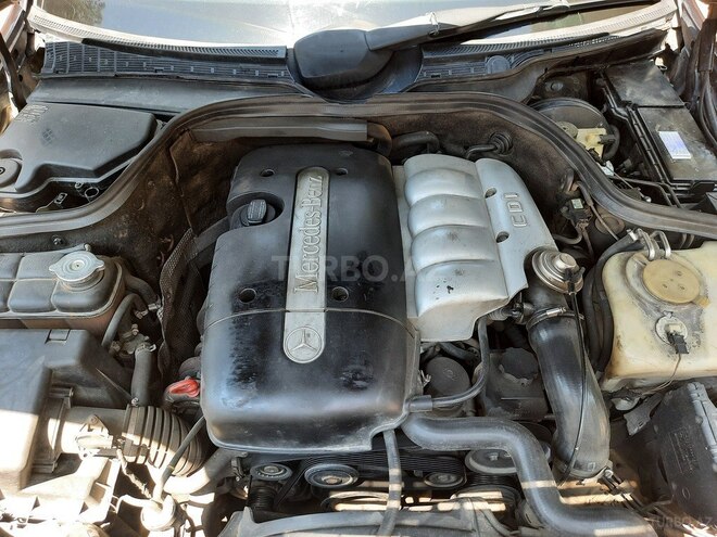Mercedes C 220 2000, 290,000 km - 2.2 l - Bakı