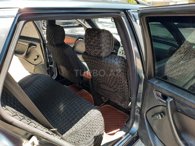 Mercedes C 220 2000, 290,000 km - 2.2 l - Bakı