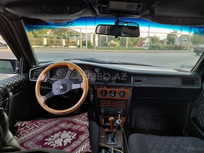 Mercedes 190 1991, 350,000 km - 2.0 л - Bakı