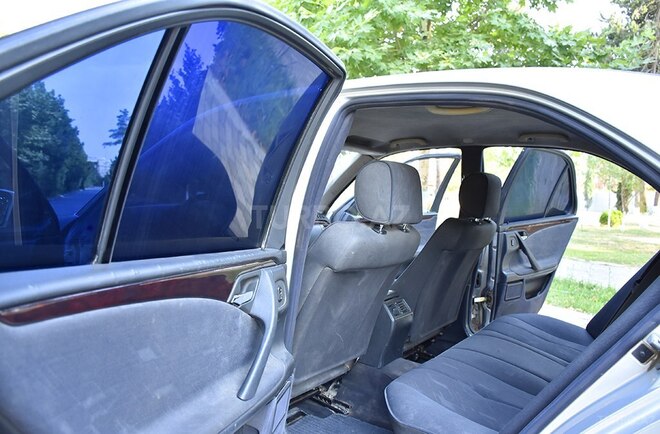Mercedes E 220 2000, 396,000 km - 2.2 l - İmişli