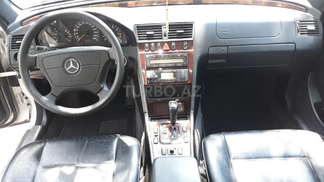 Mercedes C 240 2000, 250,000 km - 2.4 l - Bakı