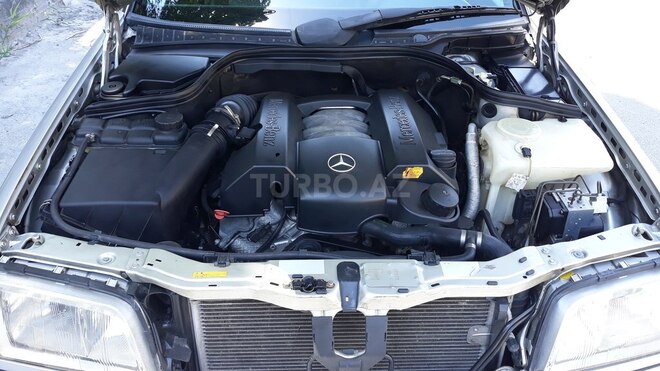 Mercedes C 240 2000, 250,000 km - 2.4 l - Bakı