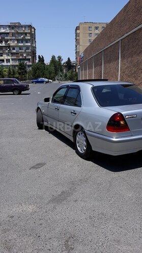 Mercedes C 240 2000, 250,000 km - 2.4 l - Bakı