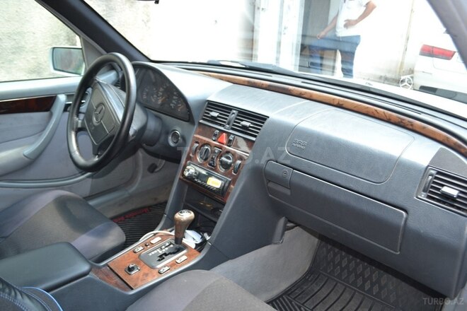 Mercedes C 200 1997, 547,414 km - 2.0 l - Bərdə