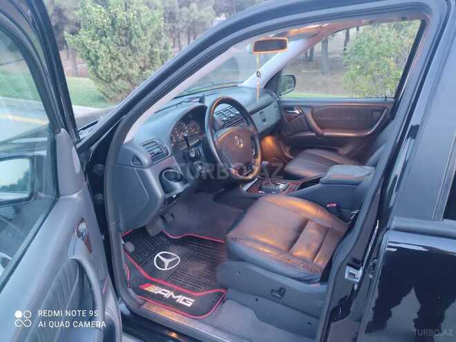 Mercedes ML 320 2002, 190,000 km - 3.2 l - Bakı