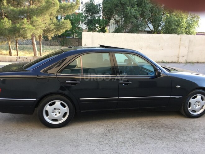 Mercedes E 240 1999, 341,690 km - 2.4 l - Sumqayıt