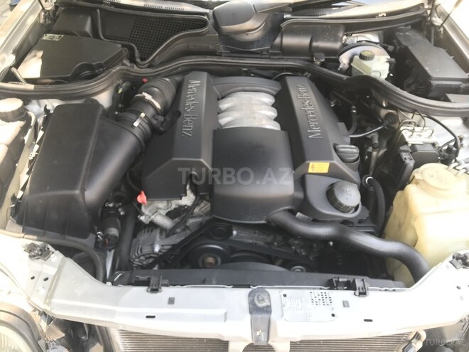 Mercedes E 240 1998, 331,879 km - 2.4 l - Bakı