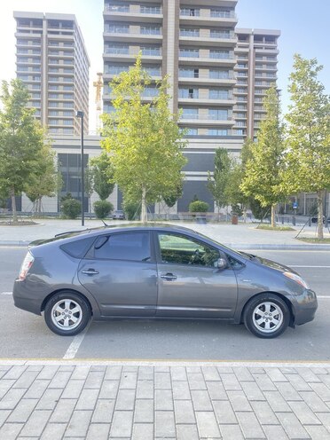 Toyota Prius 2008, 178,000 km - 1.5 л - Bakı