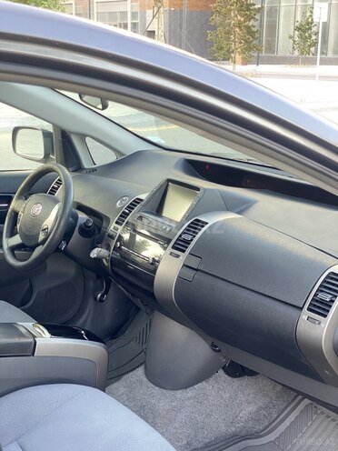 Toyota Prius 2008, 178,000 km - 1.5 л - Bakı