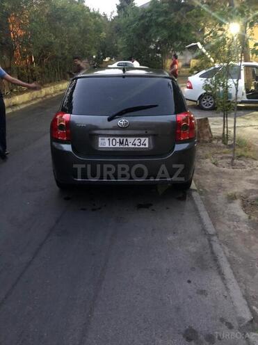 Toyota Corolla 2005, 160,000 km - 1.4 л - Bakı