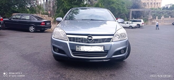 Opel Astra 2008, 285,000 km - 1.3 l - Bakı