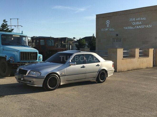 Mercedes C 280 1997, 303,545 km - 2.8 л - Quba