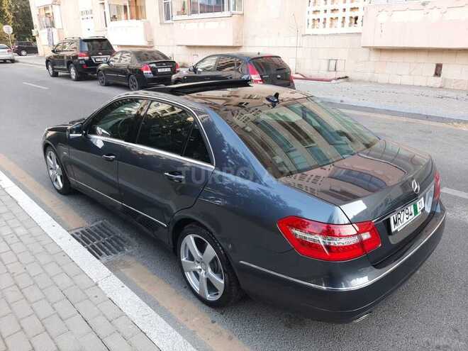 Mercedes E 220 2011, 166,500 km - 2.2 l - Bakı