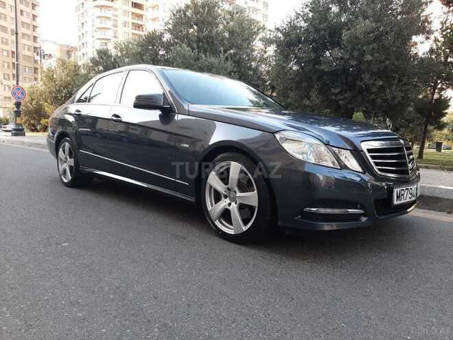 Mercedes E 220 2011, 166,500 km - 2.2 l - Bakı