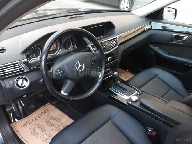 Mercedes E 220 2011, 166,500 km - 2.2 l - Bakı