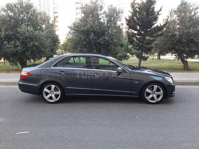 Mercedes E 220 2011, 166,500 km - 2.2 l - Bakı