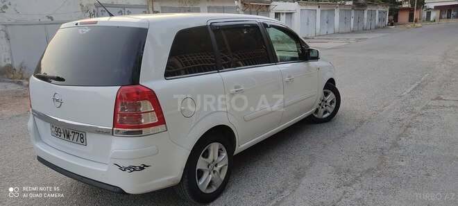 Opel Zafira 2011, 303,000 km - 1.7 l - Bakı