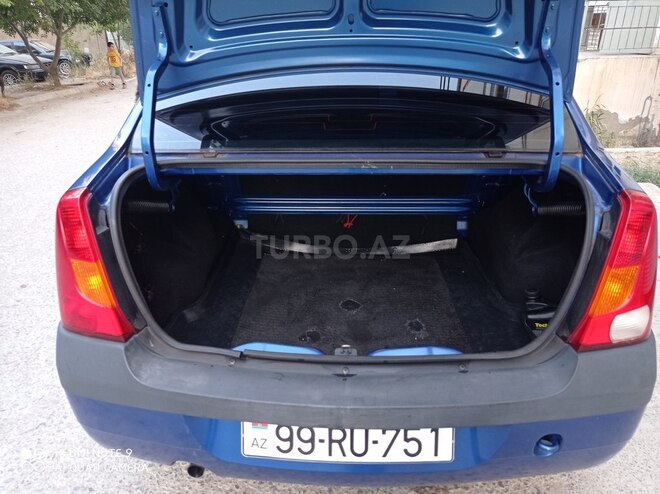 Dacia Logan 2006, 133,000 km - 1.4 l - Bakı