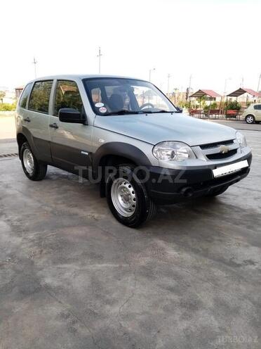 Chevrolet Niva 2013, 94,720 km - 1.7 l - Yevlax