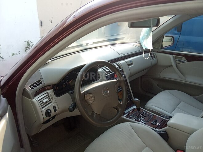 Mercedes E 240 1999, 353,500 km - 2.4 л - Bakı