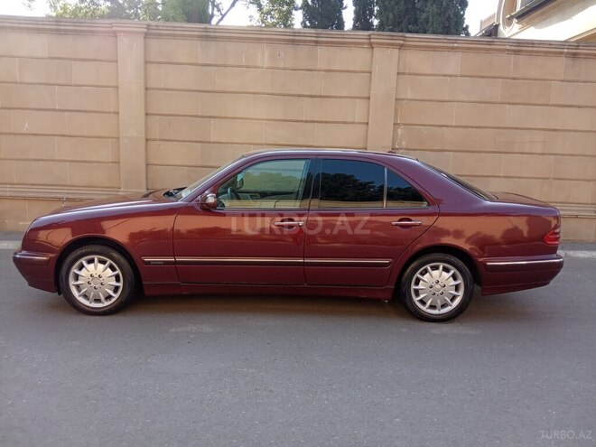 Mercedes E 240 1999, 353,500 km - 2.4 л - Bakı