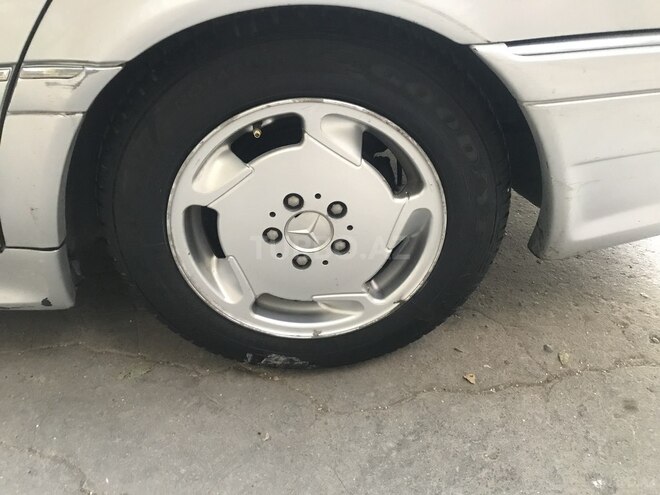 Mercedes C 220 1993, 291,000 km - 2.2 л - Bakı