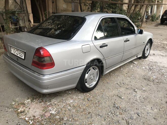 Mercedes C 220 1993, 291,000 km - 2.2 л - Bakı