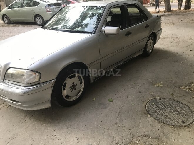 Mercedes C 220 1993, 291,000 km - 2.2 л - Bakı