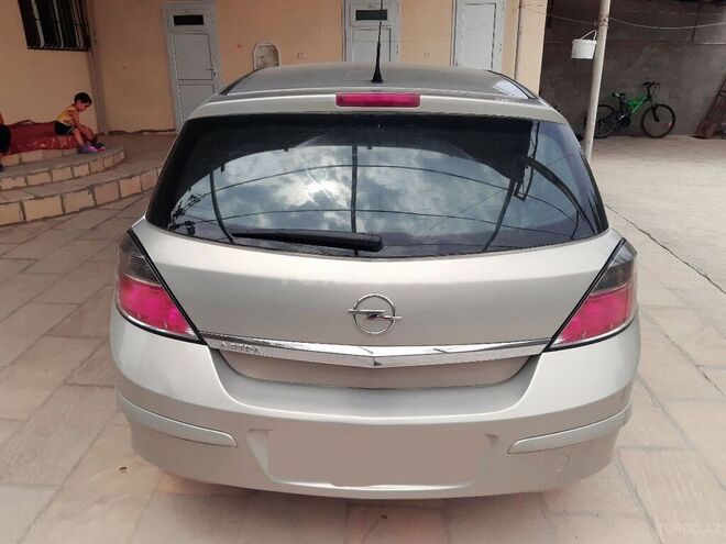 Opel Astra 2007, 156,000 km - 1.3 l - Bakı