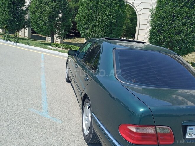 Mercedes E 240 1998, 278,450 km - 2.4 l - Gəncə