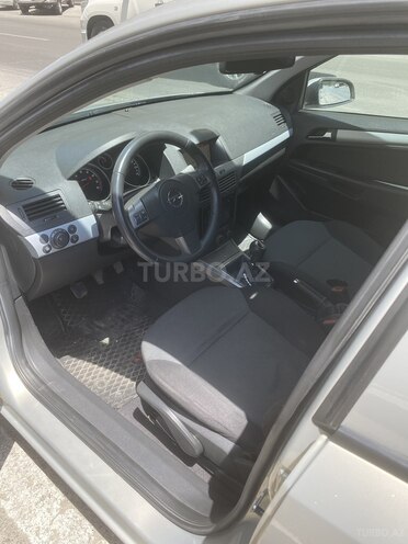 Opel Astra 2005, 200,000 km - 1.6 л - Bakı
