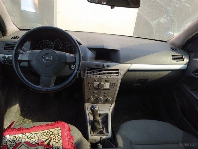 Opel Astra 2006, 350,000 km - 1.3 l - Bakı