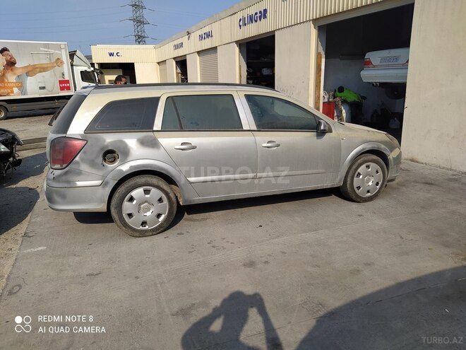 Opel Astra 2006, 350,000 km - 1.3 l - Bakı