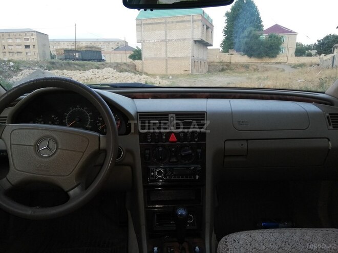 Mercedes C 230 1999, 325,000 km - 2.3 l - Gəncə
