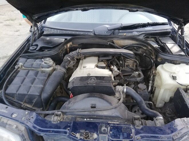 Mercedes C 230 1999, 325,000 km - 2.3 l - Gəncə
