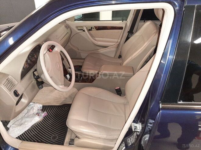 Mercedes C 230 1998, 31,000 km - 2.3 l - Bakı