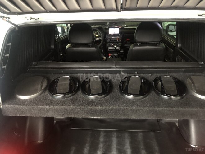 LADA (VAZ) Niva 2015, 55,375 km - 1.7 l - Quba