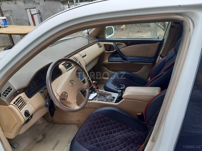 Mercedes E 320 2000, 373,000 km - 3.5 l - Bakı