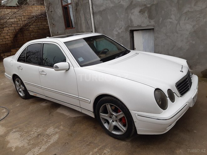 Mercedes E 320 2000, 373,000 km - 3.5 l - Bakı