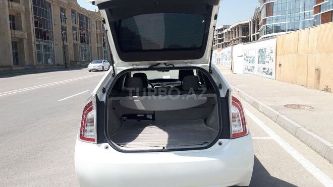 Toyota Prius 2013, 151,000 km - 1.8 л - Bakı