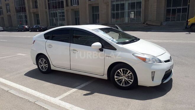 Toyota Prius 2013, 151,000 km - 1.8 л - Bakı
