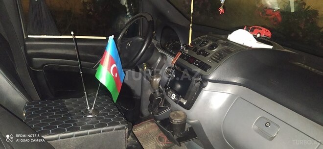 Mercedes Vito 115 2005, 386,683 km - 2.2 l - Bakı