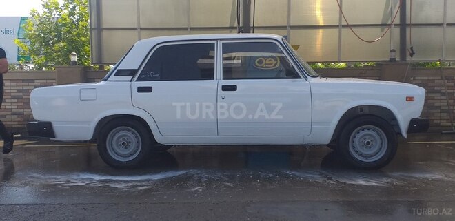 LADA (VAZ) 2107 2005, 105,800 km - 1.5 l - Yevlax