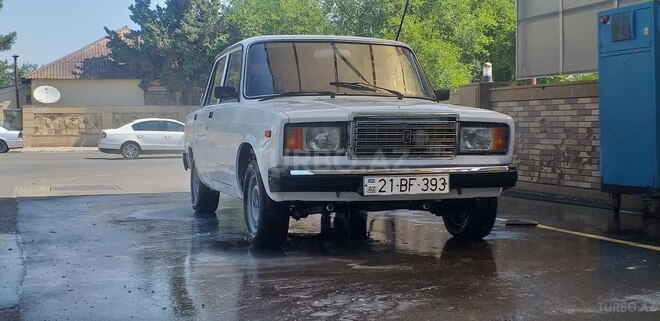 LADA (VAZ) 2107 2005, 105,800 km - 1.5 l - Yevlax