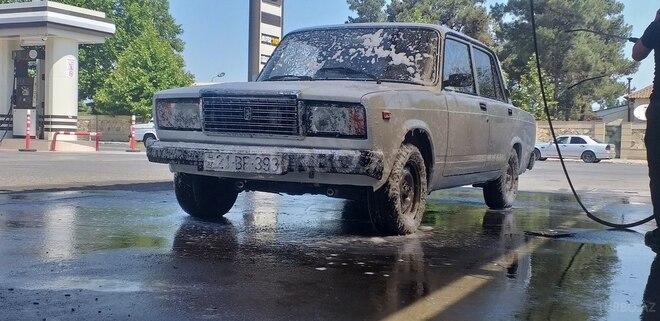 LADA (VAZ) 2107 2005, 105,800 km - 1.5 l - Yevlax