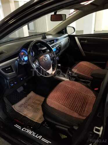 Toyota Corolla 2013, 135,000 km - 1.6 л - Bakı