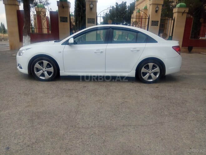 Chevrolet Cruze 2012, 135,000 km - 1.6 l - Şəmkir