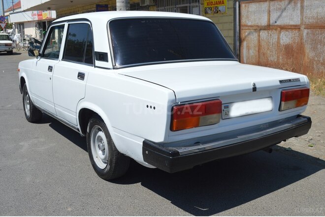 LADA (VAZ) 2107 2003, 114,000 km - 1.6 l - Zaqatala